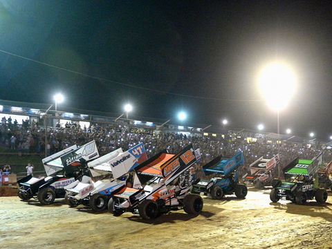 Valvoline Raceway's Opening Night - Newcastle Accommodation 1