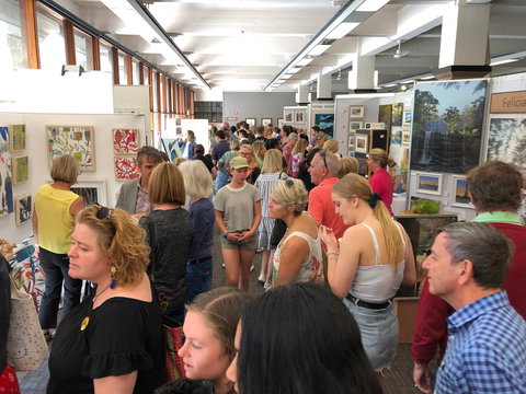 Art Upmarket - New Castle Tourism 0