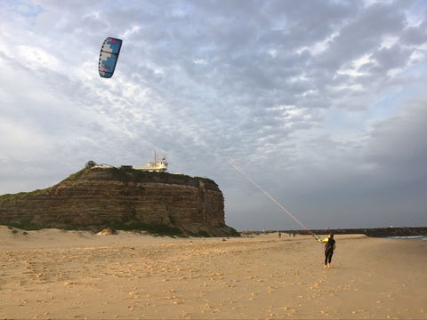 Kiteboarding Lesson - Newcastle Accommodation 0