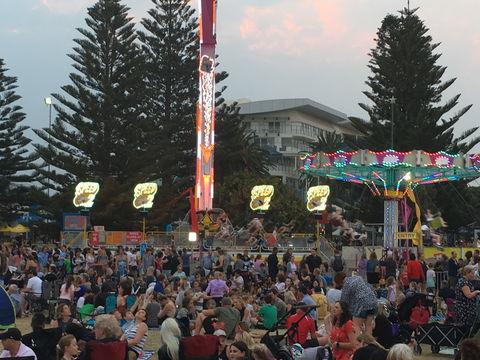 New Years Eve At The Entrance - New Castle Tourism 0