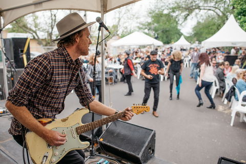 Bendigo Blues And Roots Music Festival - New Castle Tourism 1