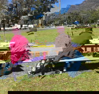 Grampians Brushes - Newcastle Accommodation