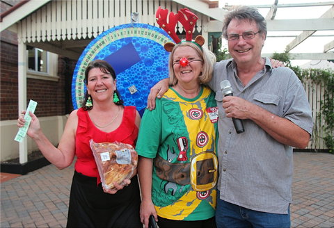 Laidley Christmas Street Festival - New Castle Tourism 1