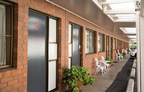 Country Pathfinder Motor Inn - Newcastle Accommodation 2