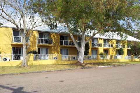 Admiral Nelson Motor Inn - New Castle Tourism 3
