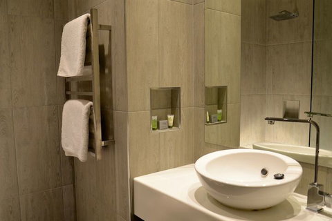 Alexandra Place - New Castle Tourism 5