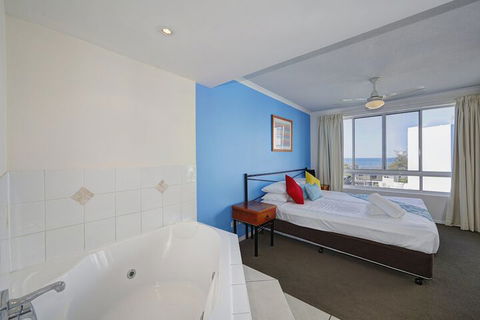 Bargara Blue Resort - New Castle Tourism 4
