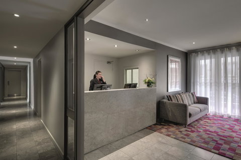 Adina Apartment Hotel Sydney Chippendale - New Castle Tourism 5