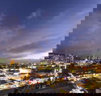 Oaks Adelaide Horizons Suites - Newcastle Accommodation