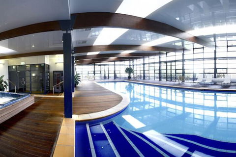 Novotel Canberra - New Castle Tourism 4