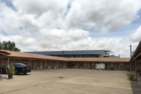Dragon Phoenix Motel & Restaurant - New Castle Tourism 2