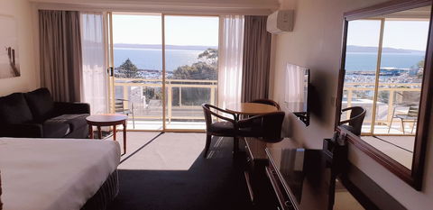 Marina Resort - New Castle Tourism 5
