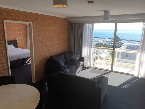 Marina Resort - New Castle Tourism 6