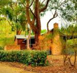 Cedarwood Cottage - New Castle Tourism