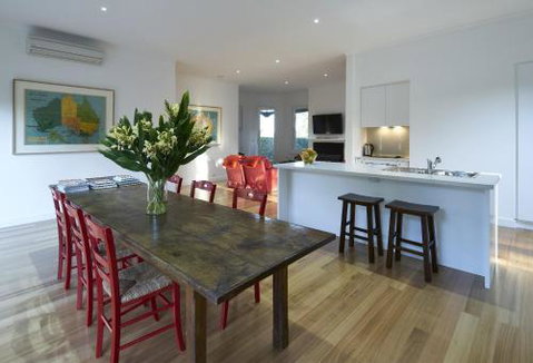 The Cottage At Bolobek - Newcastle Accommodation 3