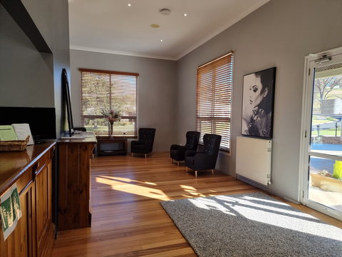 Tumbarumba Motel & Elms Restaurant - Newcastle Accommodation 6