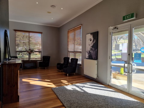 Tumbarumba Motel & Elms Restaurant - Newcastle Accommodation 3