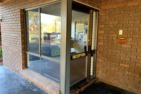 Kingswood Motel - New Castle Tourism 7