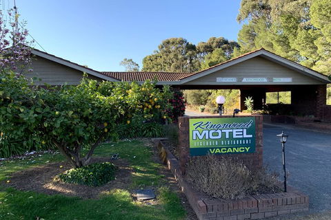 Kingswood Motel - New Castle Tourism 1