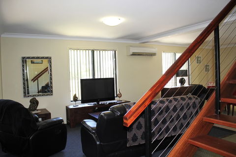 Dalby Apartments Self Contained Motel - Newcastle Accommodation 5