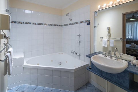 Ingenia Holidays Lake Macquarie - Newcastle Accommodation 5