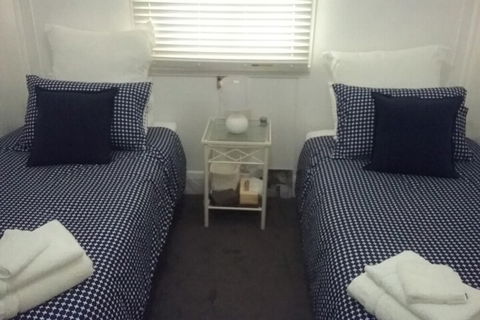 Langley Cottage B & B - New Castle Tourism 5