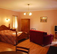 Osteria Sanso B  B - Newcastle Accommodation