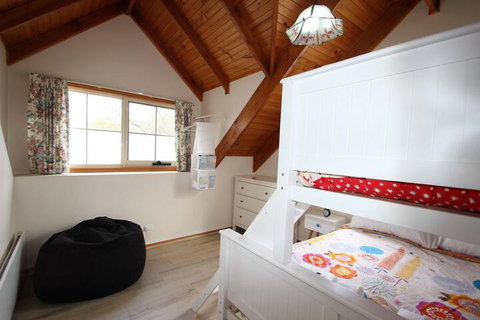 Halinka Lodge - Newcastle Accommodation 6