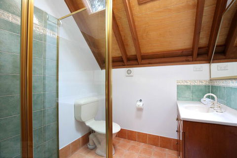 The Lodge Blackheath - New Castle Tourism 6