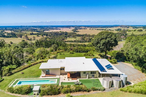 A PERFECT STAY - Jali Burugar - New Castle Tourism 0