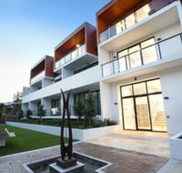 Northcote Hill - StayCentral - New Castle Tourism