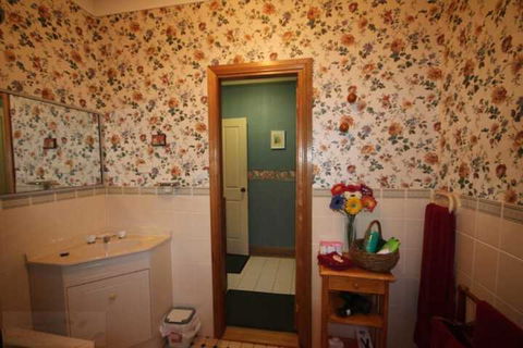 Kalimna Spa Room - New Castle Tourism 7