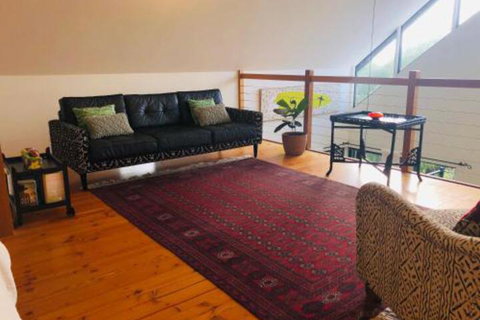 Zephyr Studio - Newcastle Accommodation 4