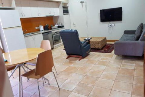 Samson Beach Chalets - New Castle Tourism 4