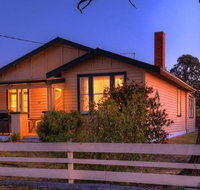 Grace's Spa Cottage - Newcastle Accommodation