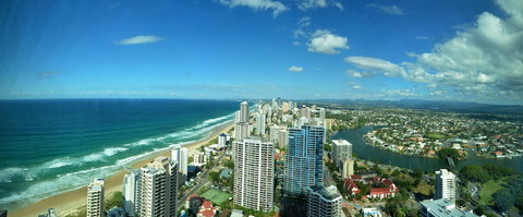 Apartment 4204 - HR Surfers Paradise - New Castle Tourism 2