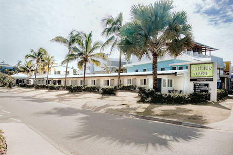 Yeppoon Surfside Motel - New Castle Tourism 1