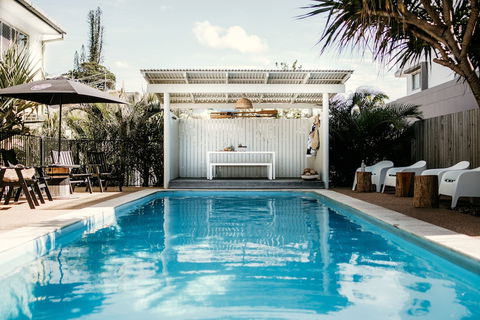 Yeppoon Surfside Motel - New Castle Tourism 4