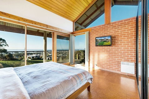 Apollo Panorama Guesthouse - New Castle Tourism 6