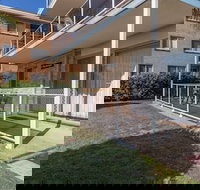 Castaways Unit 1 17 Shoal Bay Road