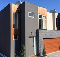 Close To Airport City  Shops - Newcastle Accommodation