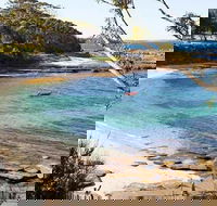 Fairway Haven Getaway - Newcastle Accommodation