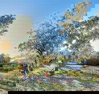 A Stanthorpe Getaway - New Castle Tourism