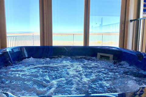 Shades Of Blue Eco Retreat - Newcastle Accommodation 4