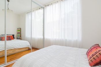 Bronte Beach House - New Castle Tourism 4