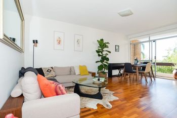 Bronte Beach House - New Castle Tourism 5