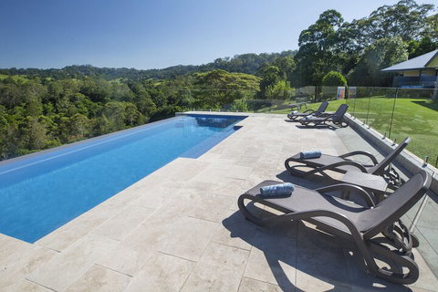 Mapleton Springs - Newcastle Accommodation 3