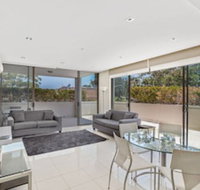Shoal Bay Road Aura Apartments Unit 05 59
