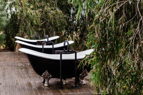 Saltbush Retreat - Newcastle Accommodation 2