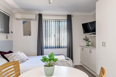 Holiday Haven Burrill Lake - Newcastle Accommodation 6